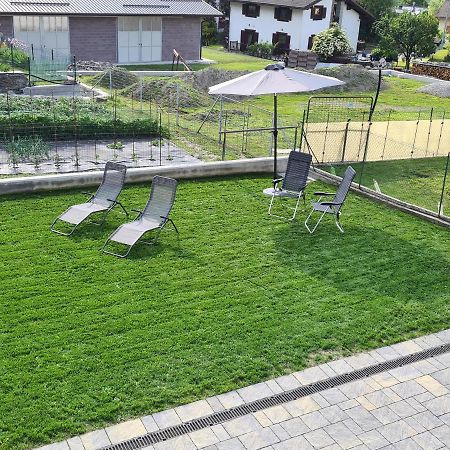 Casa Vacanza Lo Nano Fenis Exteriör bild